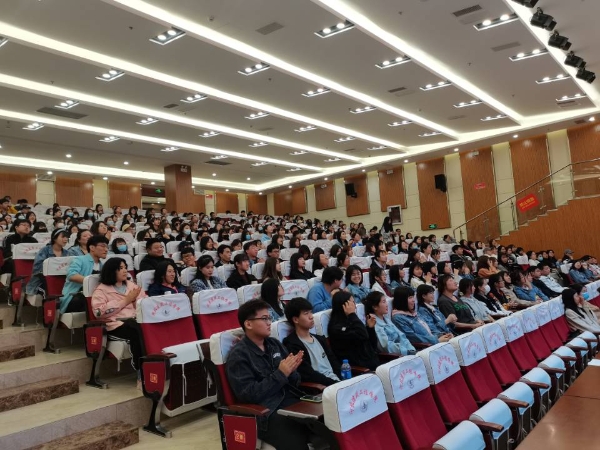 -7200a9feec52b75b.jpg